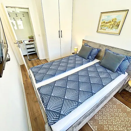 Apartment Luxapart Sirano Centar *